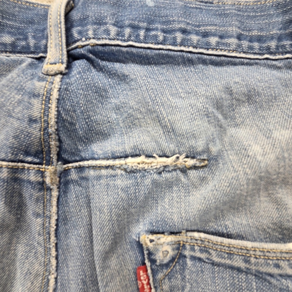 Vintage Levis Engineered Jeans Mens 31x27 Blue Twisted Button Fly Thrashed - Picture 12 of 16